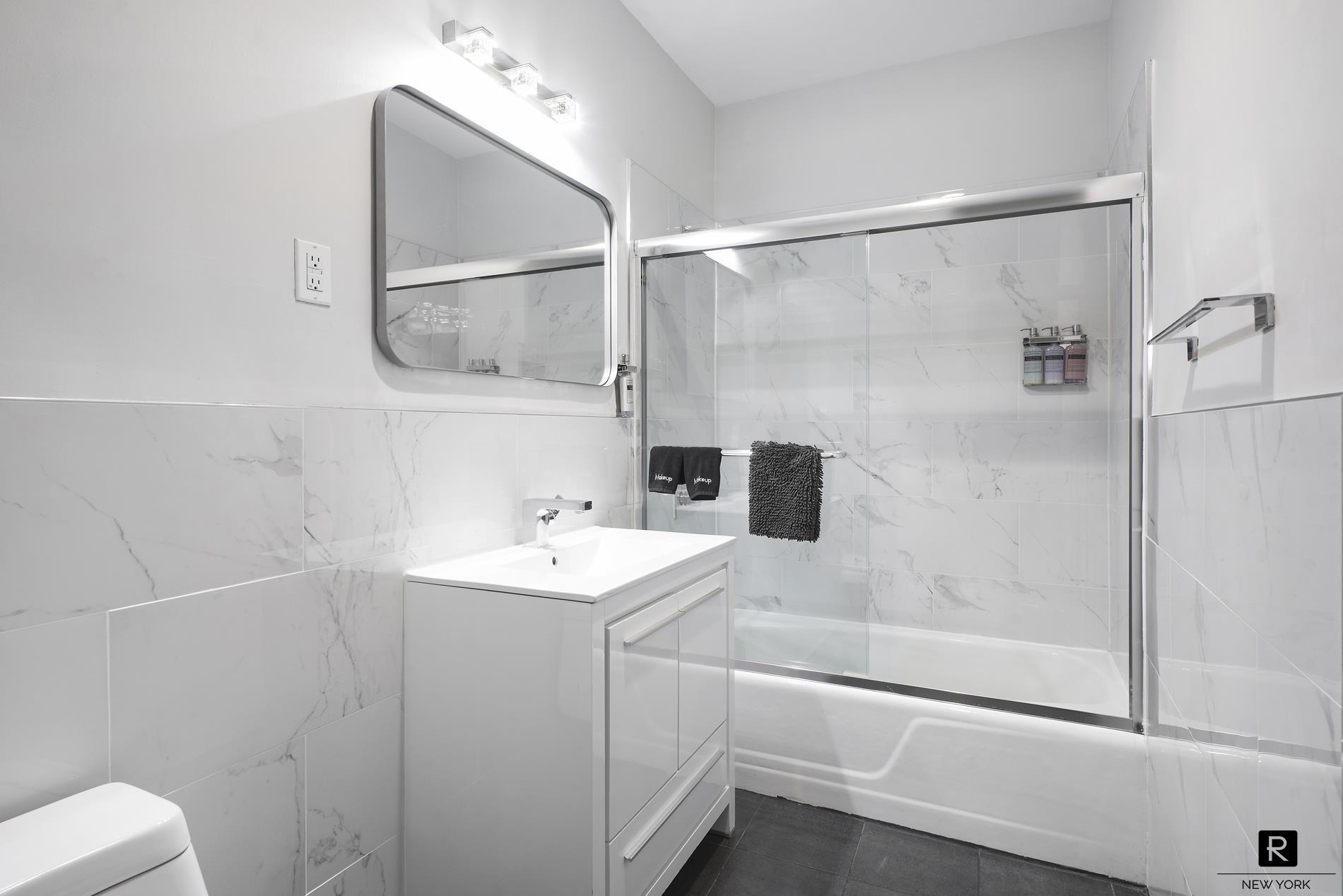 318 West 71st Street Upper West Side New York NY 10023