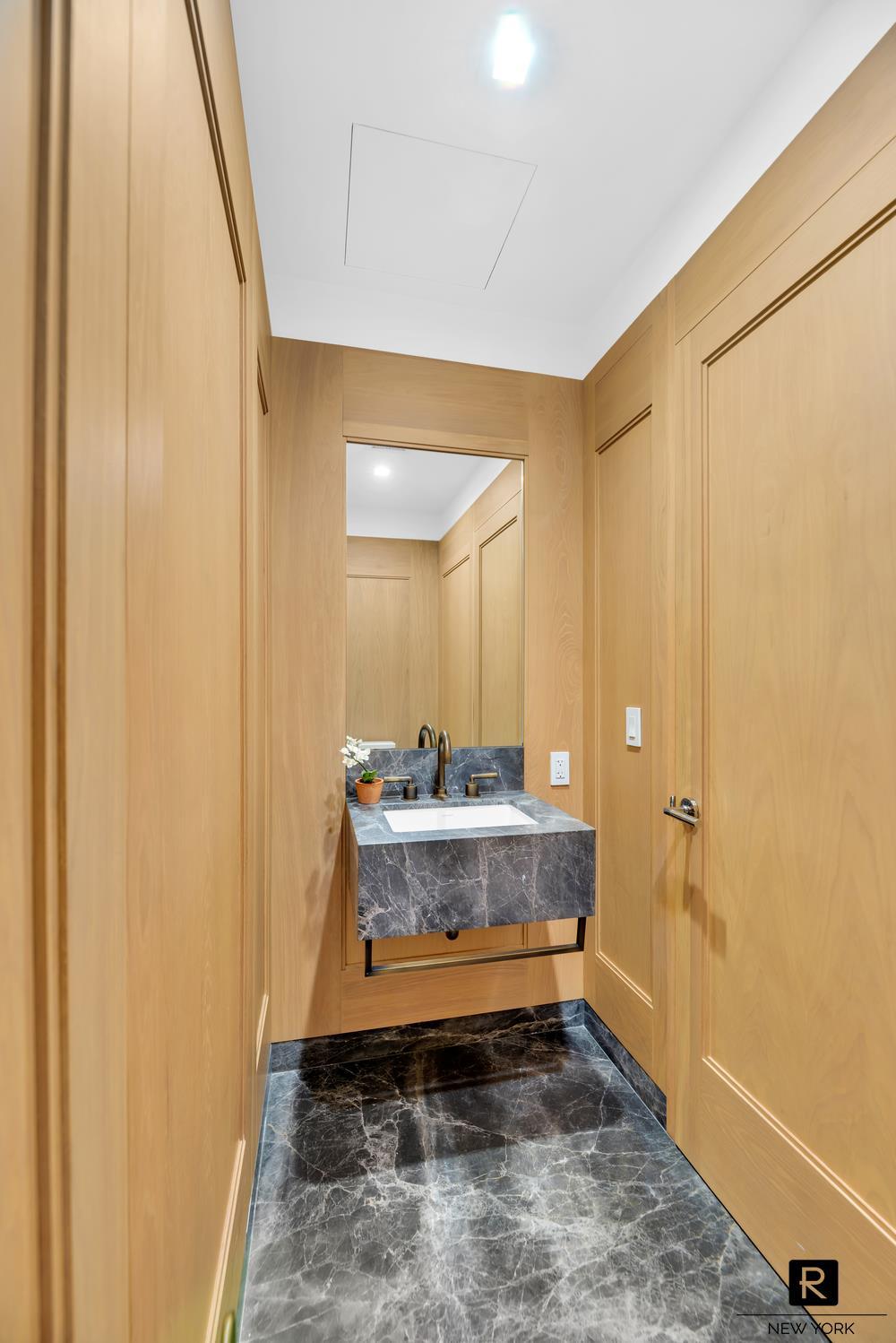 350 West 71st Street Upper West Side New York NY 10023