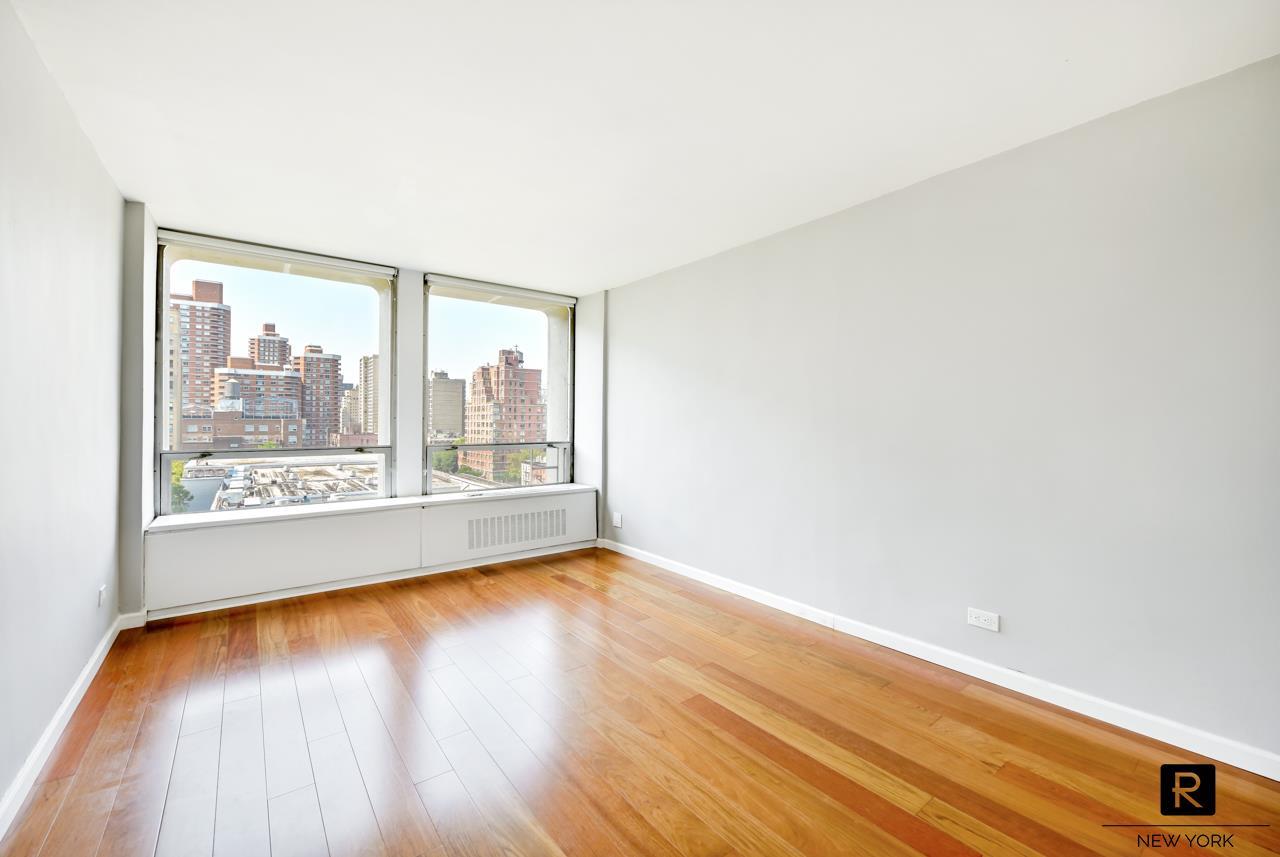 300 East 33rd Street Kips Bay New York NY 10016