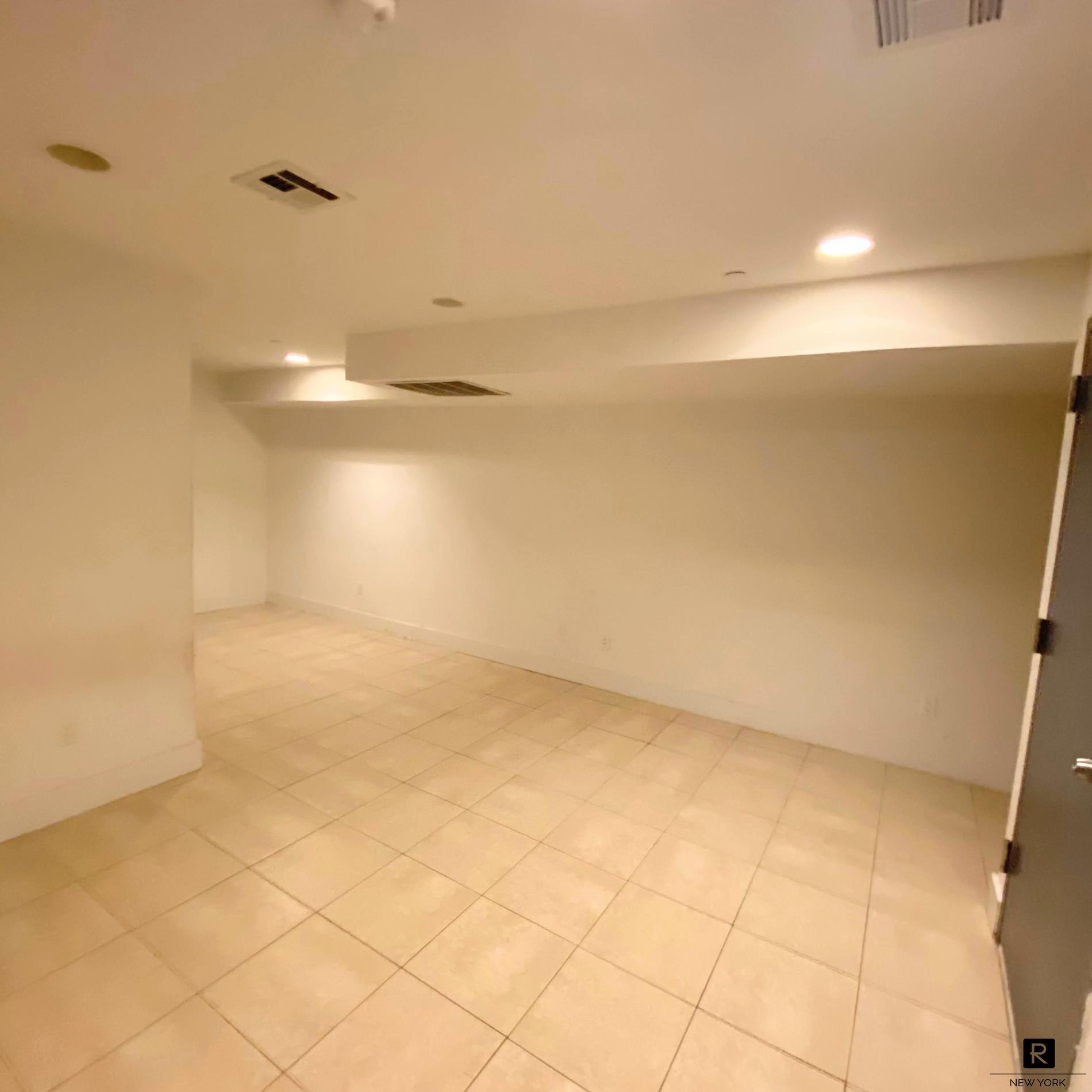 192 Stuyvesant Avenue Stuyvesant Heights Brooklyn NY 11221