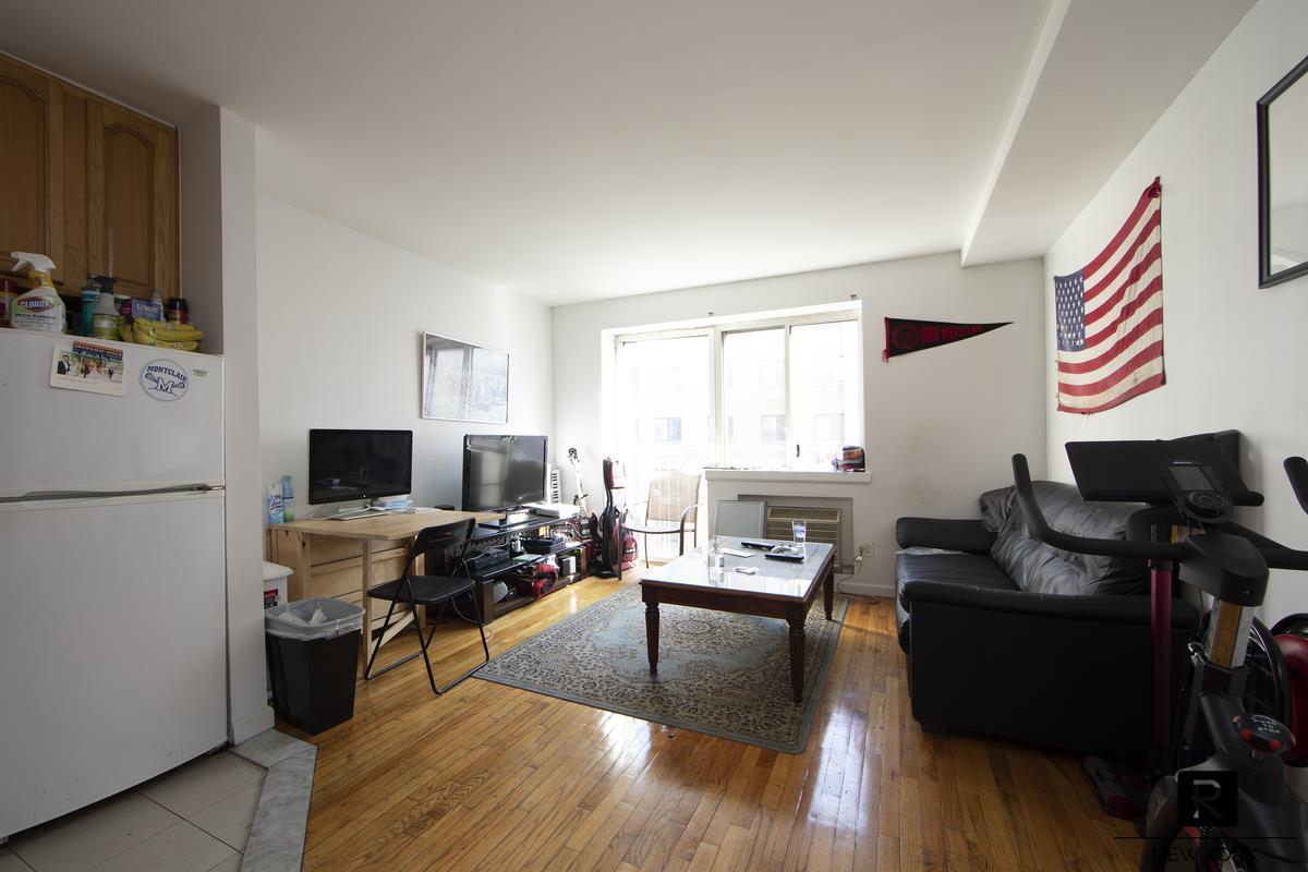 422 East 10th Street E. Greenwich Village New York NY 10009