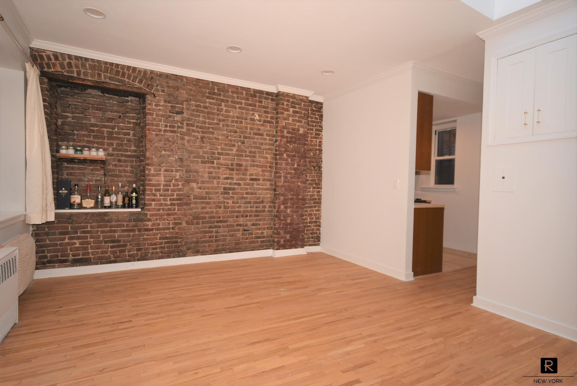 207 East 21st Street Flatiron District New York NY 10010