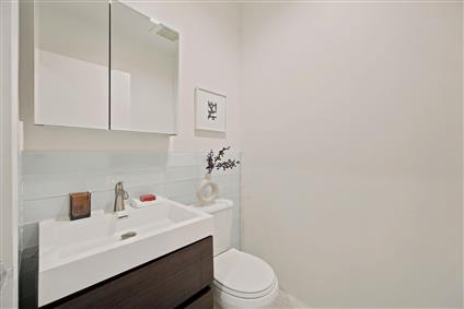 5-12 51st Avenue 1 Hunters Point Queens NY 11101