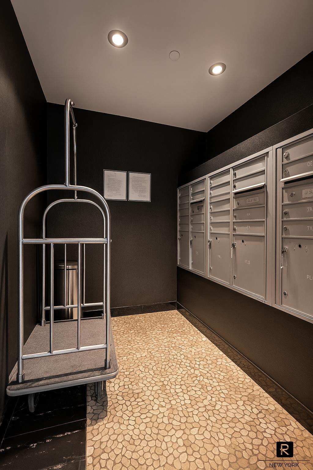 337 East 62nd Street Midtown East New York NY 10065