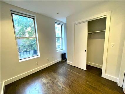 442 Tenth Avenue 4RS Clinton New York NY 10001