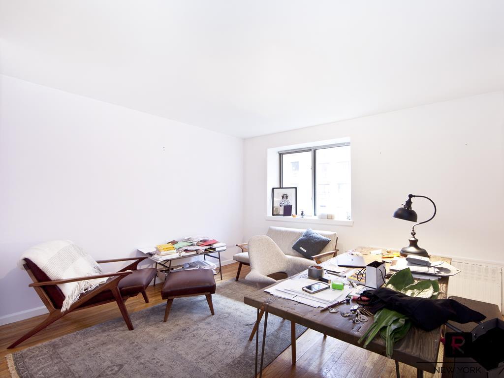 422 East 10th Street E. Greenwich Village New York NY 10009