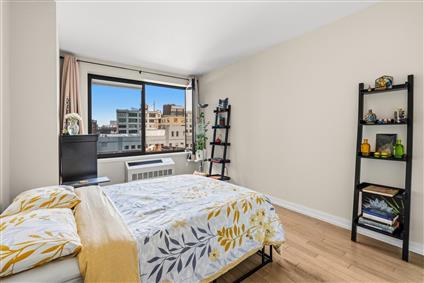 21-45 44th Drive 4-I Court Square Queens NY 11101