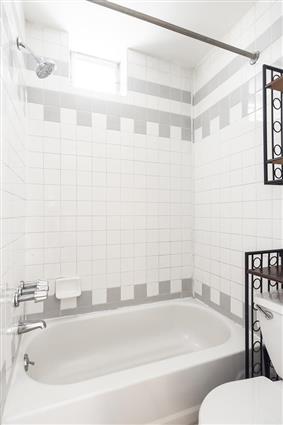 330 East 53rd Street 2 Turtle Bay New York NY 10022
