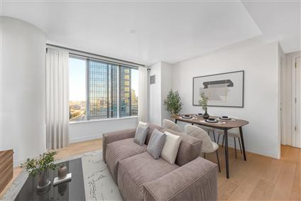 3 Court Square 902 Long Island City Queens NY 11101