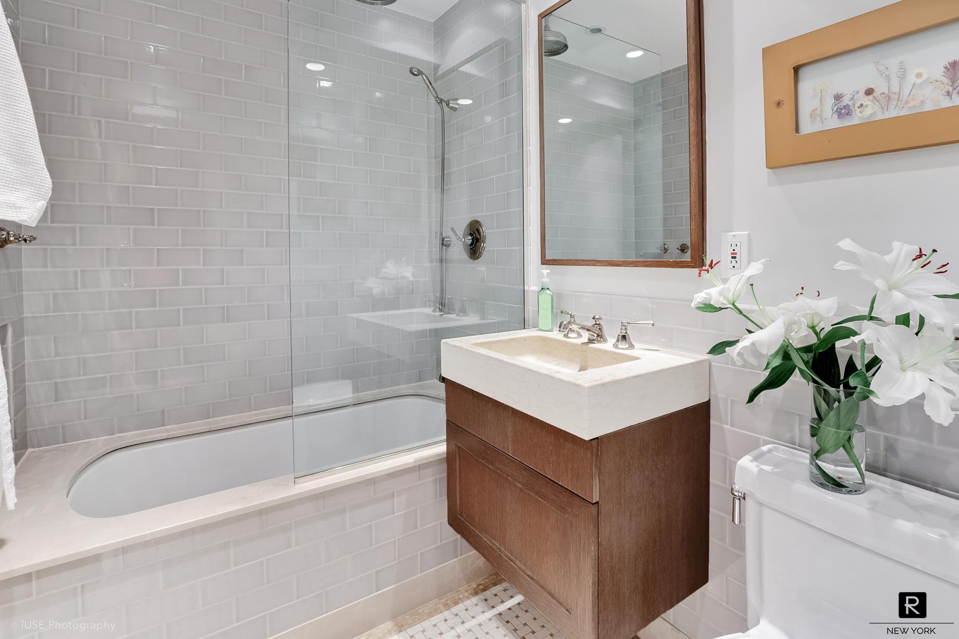 440 East 56th Street Sutton Place New York NY 10022