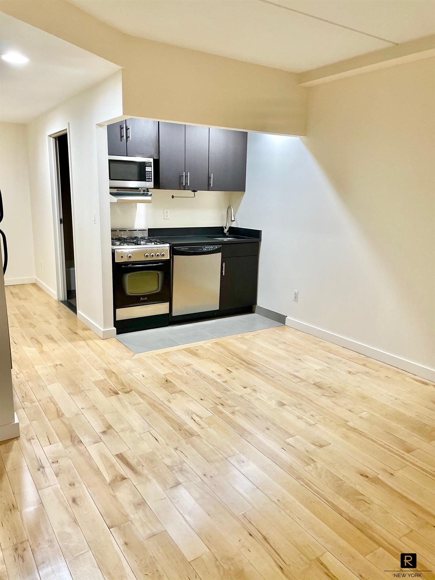 1810 Third Avenue East Harlem New York NY 10029