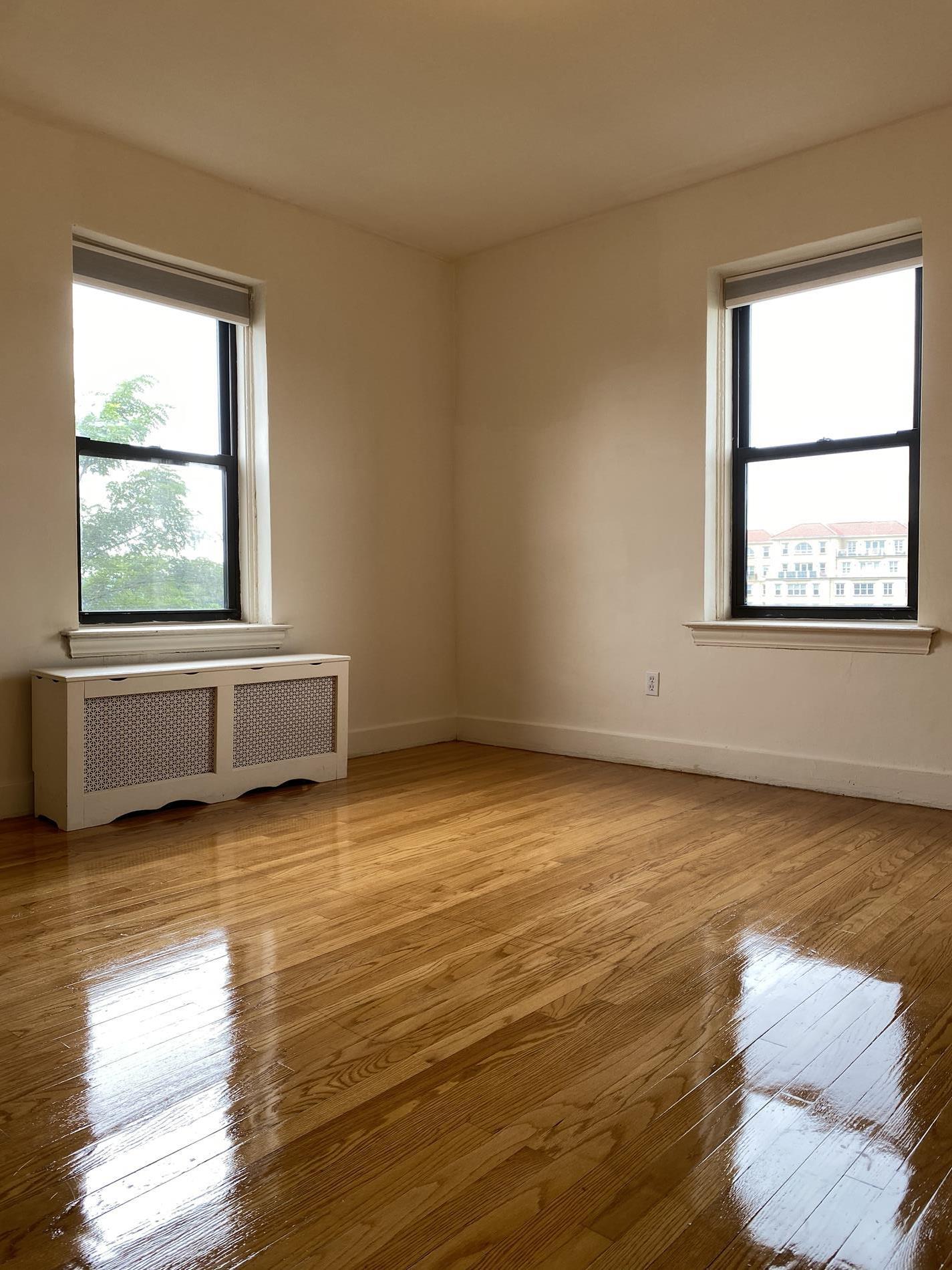 6 West Avenue Out of NYC Larchmont NY 10538