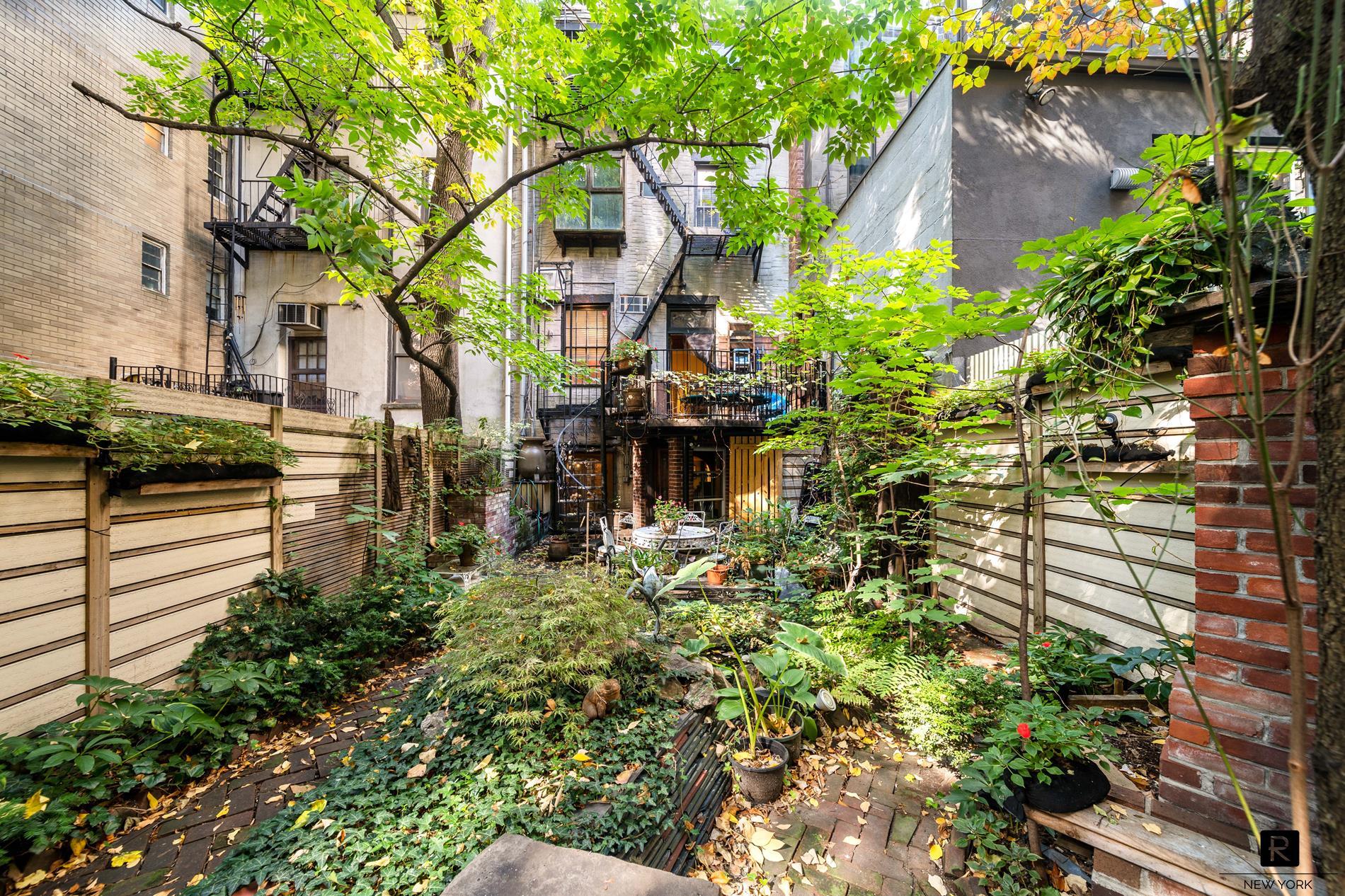 233 East 35th Street Murray Hill New York NY 10016
