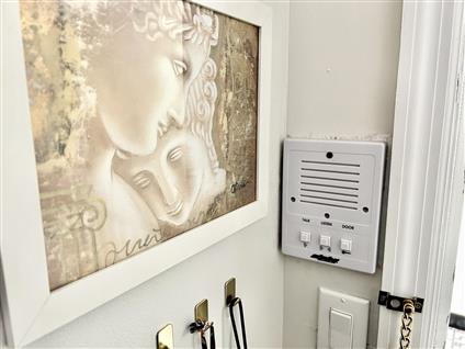 5-49 47th Avenue 3-R Long Island City Queens NY 11101