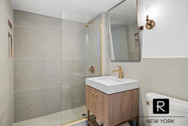364 Myrtle Avenue Fort Greene Brooklyn NY 11205