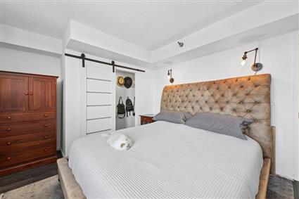 4-74 48th Avenue PH1H Hunters Point Queens NY 11109