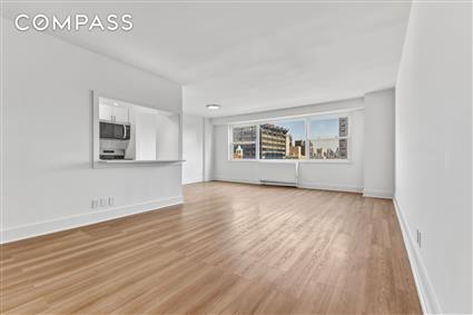 400 East 54th Street 24-E Sutton Place New York NY 10022