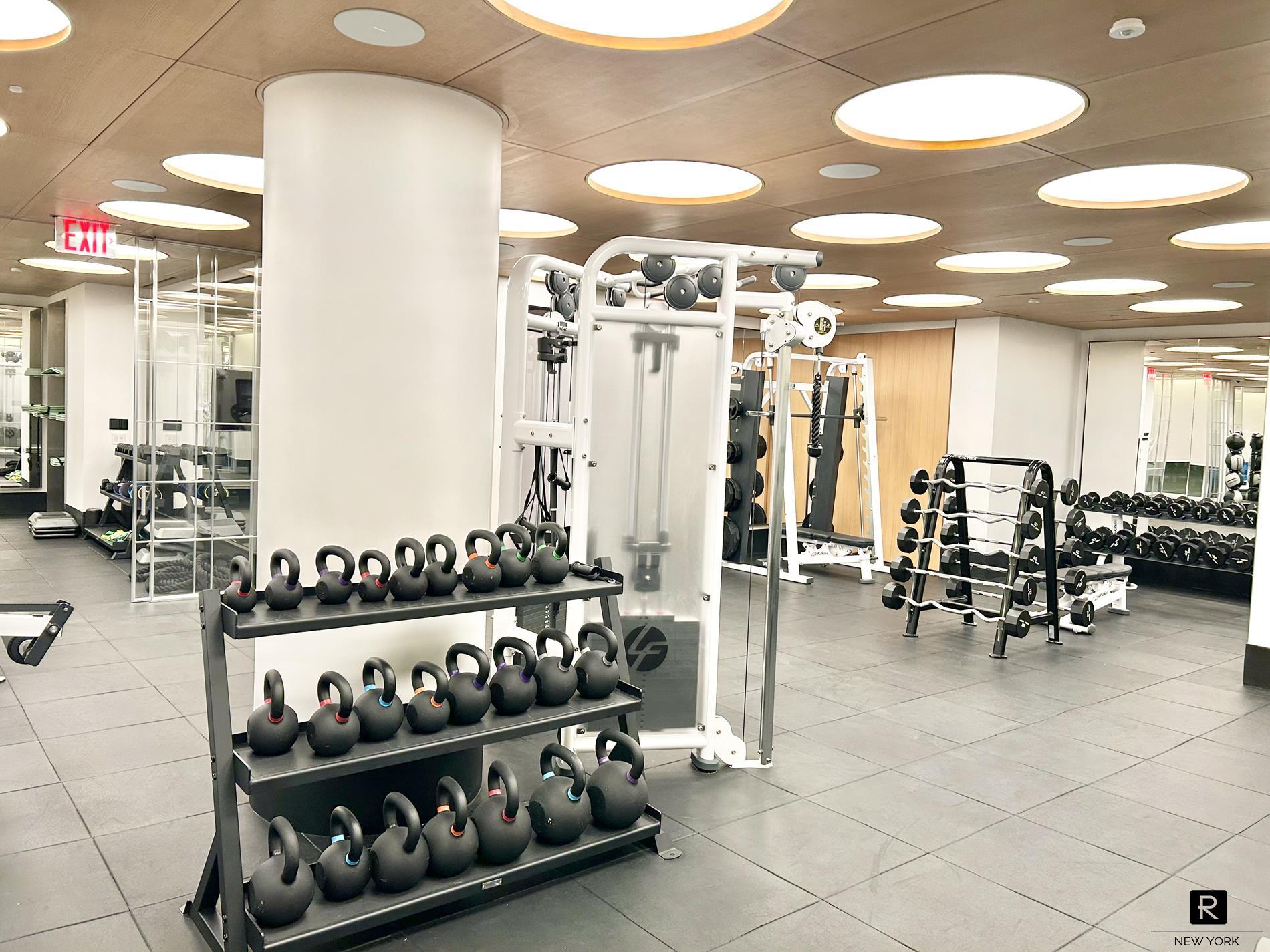 210 Warren Street Battery Park City New York NY 10282
