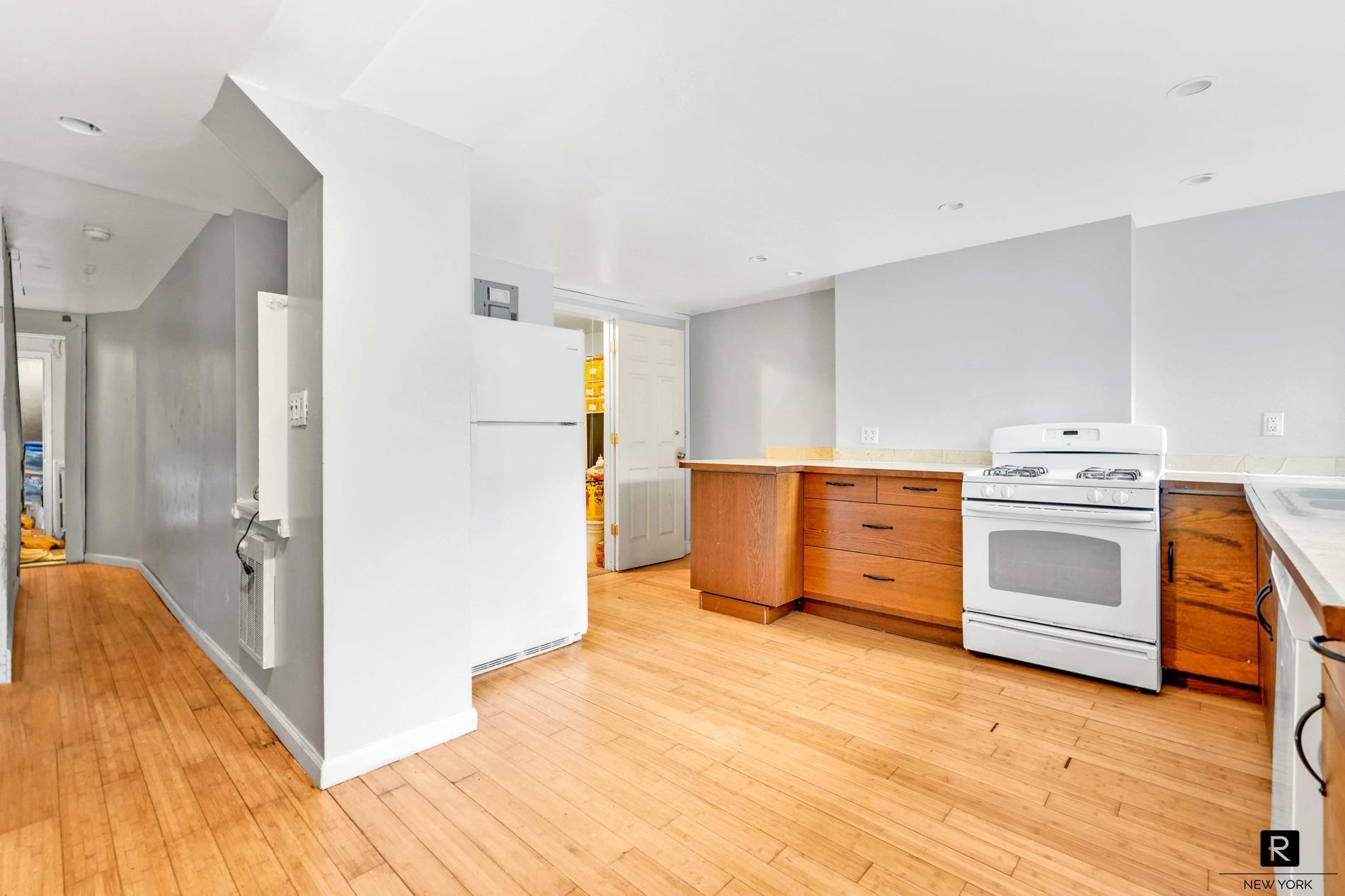 166A Hull Street Bedford Stuyvesant Brooklyn NY 11233