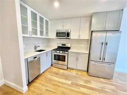 490 Myrtle Avenue 5K Clinton Hill Brooklyn NY 11205