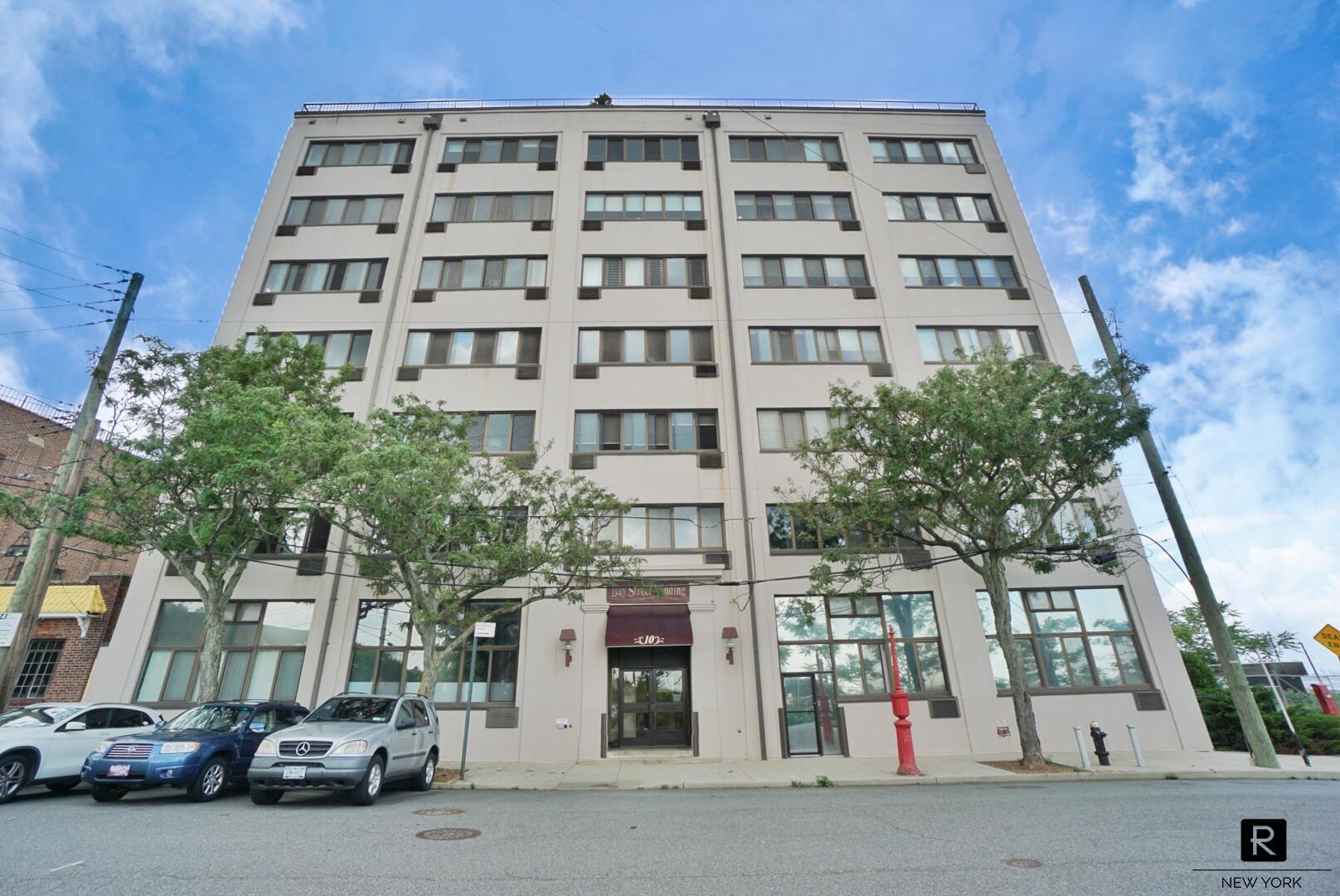 10 Bay Street Landing St. George Staten Island NY 10301