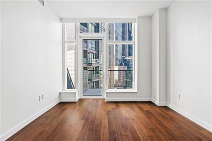 27-20 42nd Road 8-J Long Island City Queens NY 11101