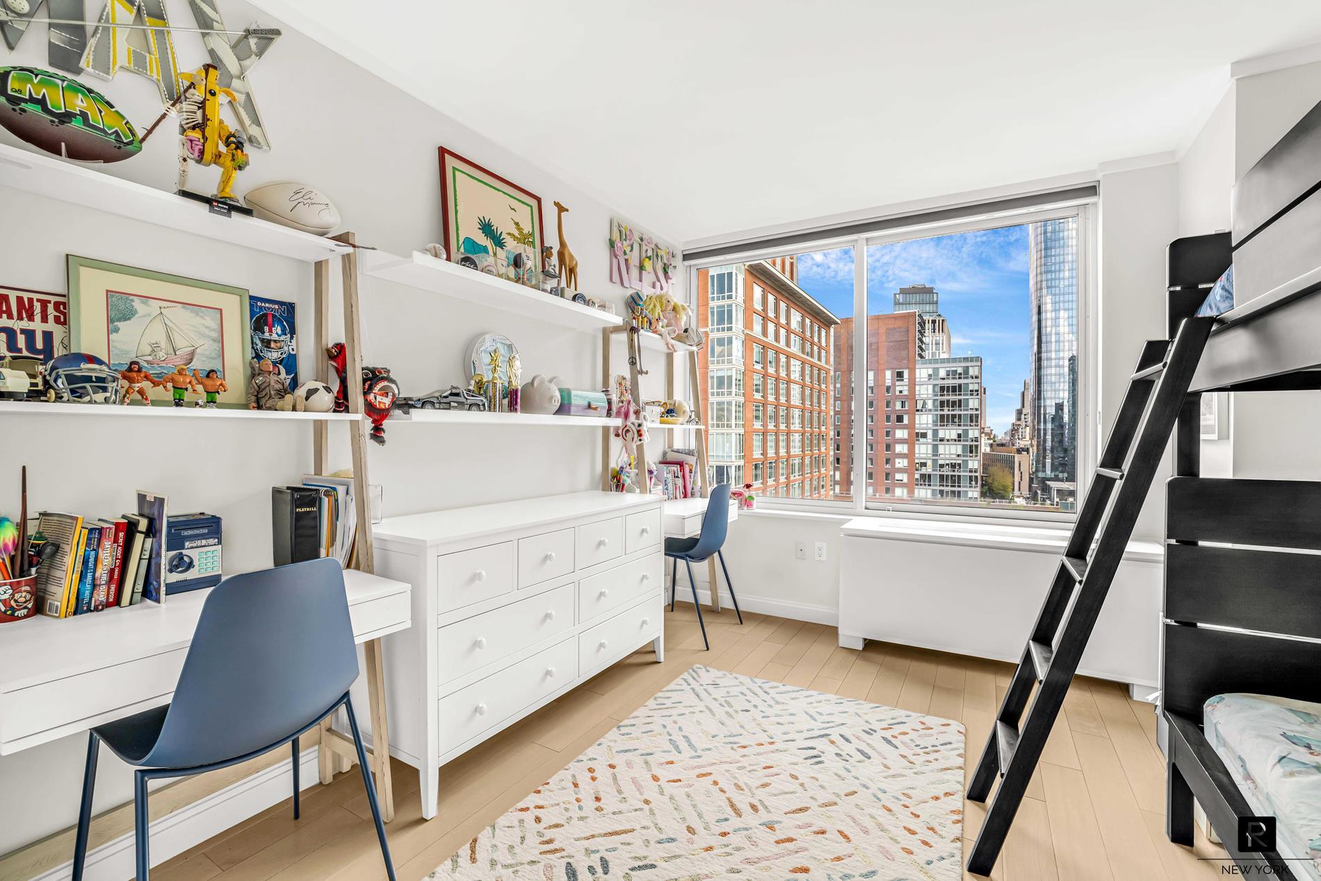212 Warren Street Battery Park City New York NY 10282