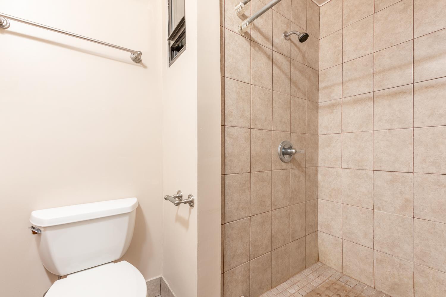 210 East 88th Street 1-C Upper East Side New York NY 10128