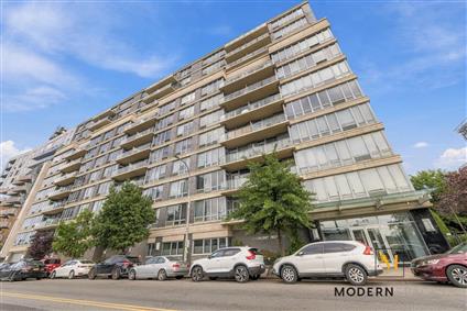 5-49 Borden Avenue 3-H Hunters Point Queens NY 11101