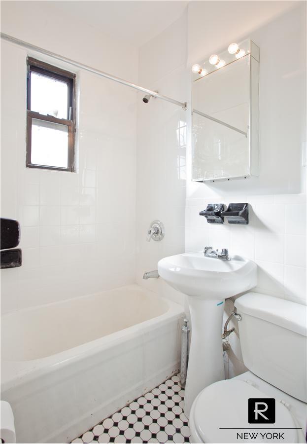 302 East 89th Street Upper East Side New York NY 10128