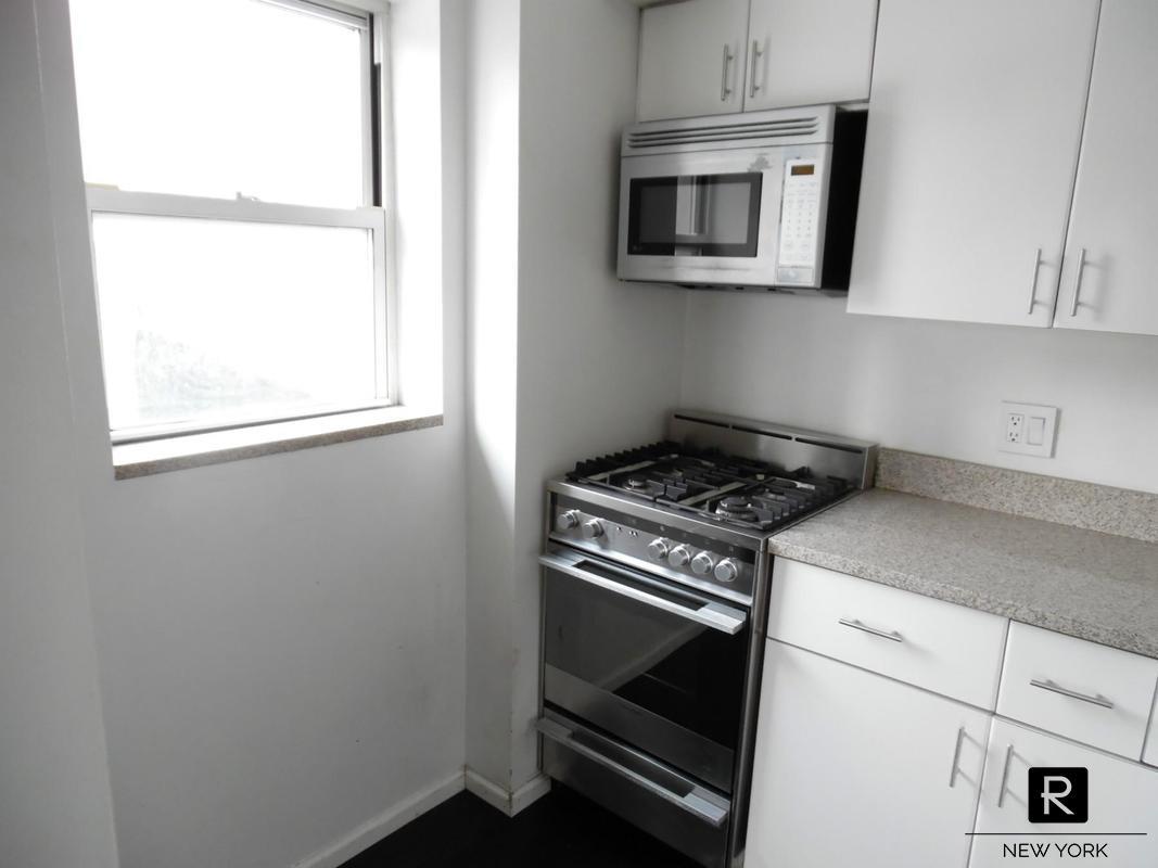 1724 Second Avenue Upper East Side New York NY 10128