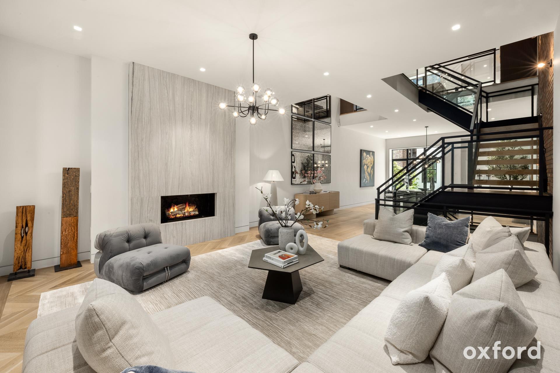 250 West 73rd Street, Apt Building, New York, NY 10023