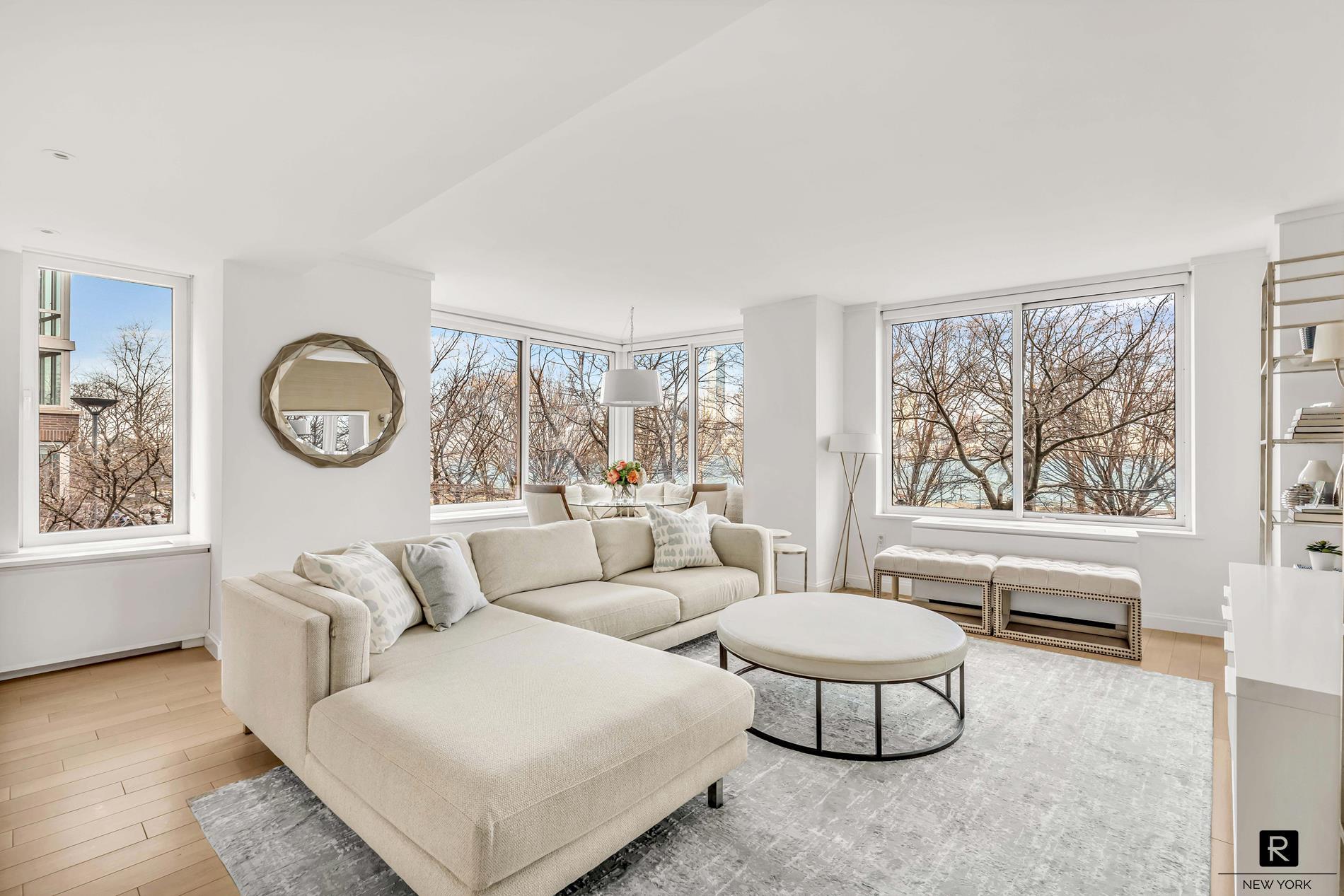 212 Warren Street Battery Park City New York NY 10282