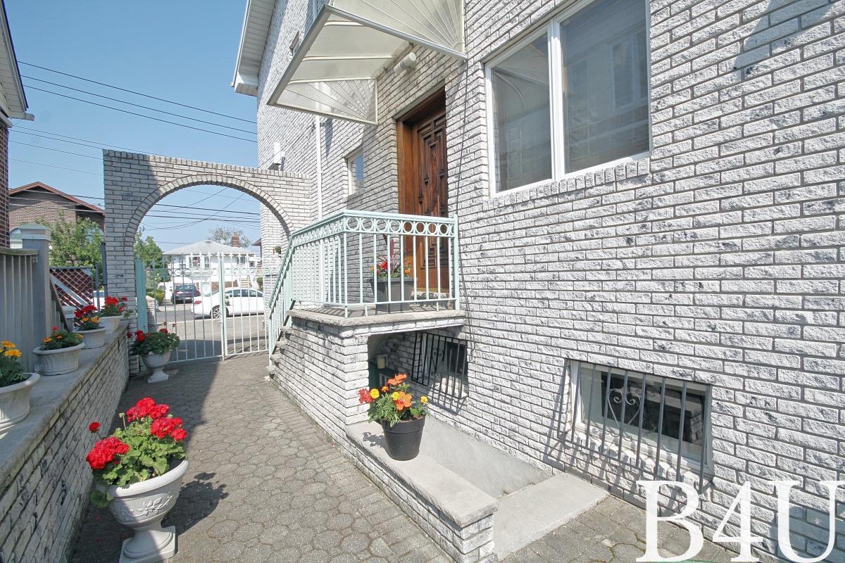 2162 East 73rd Street Bergen Beach Brooklyn NY 11234