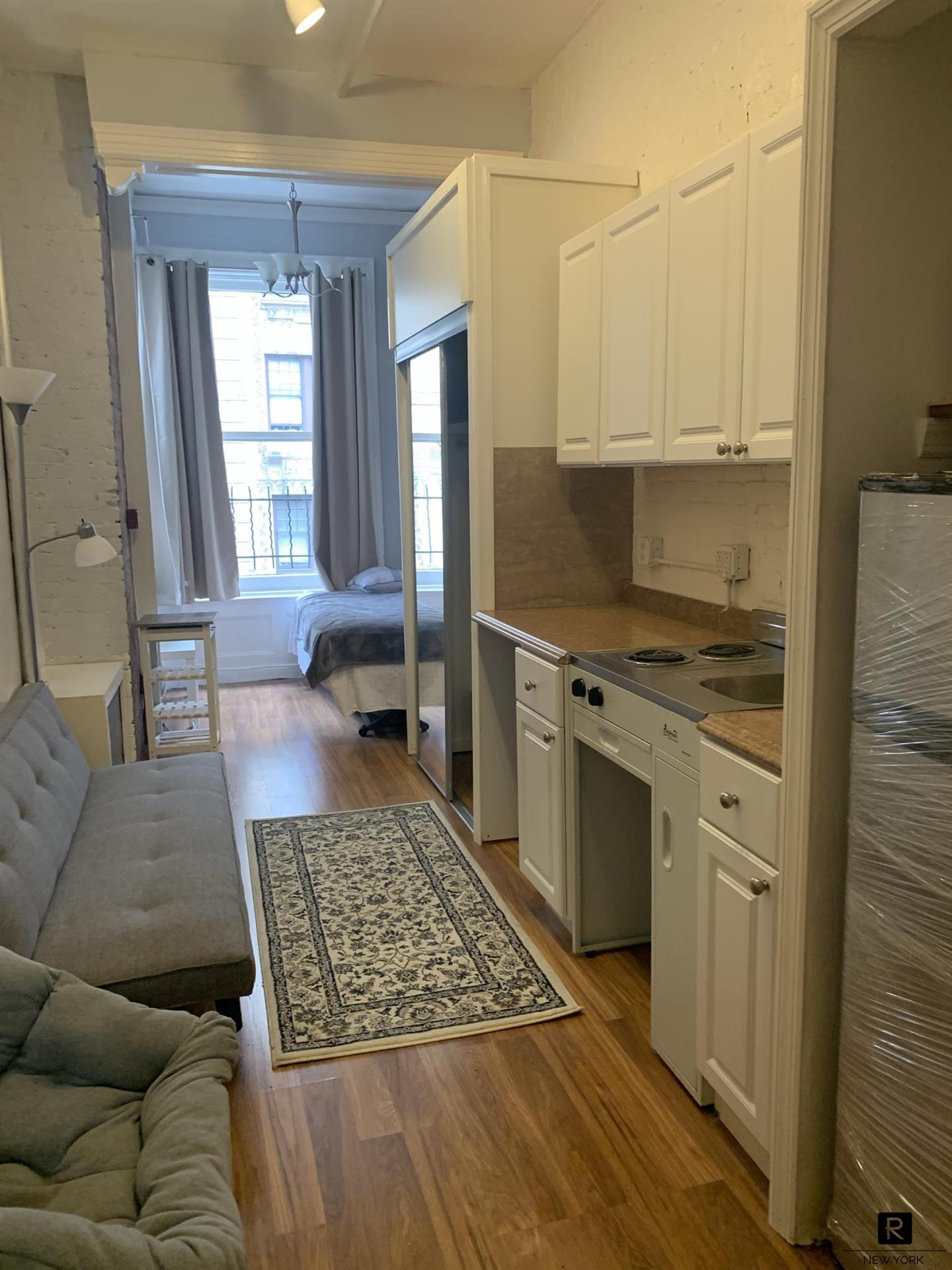 271 West 90th Street Upper West Side New York NY 10024