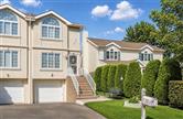 285 Robinson Avenue Eltingville Staten Island NY 10312