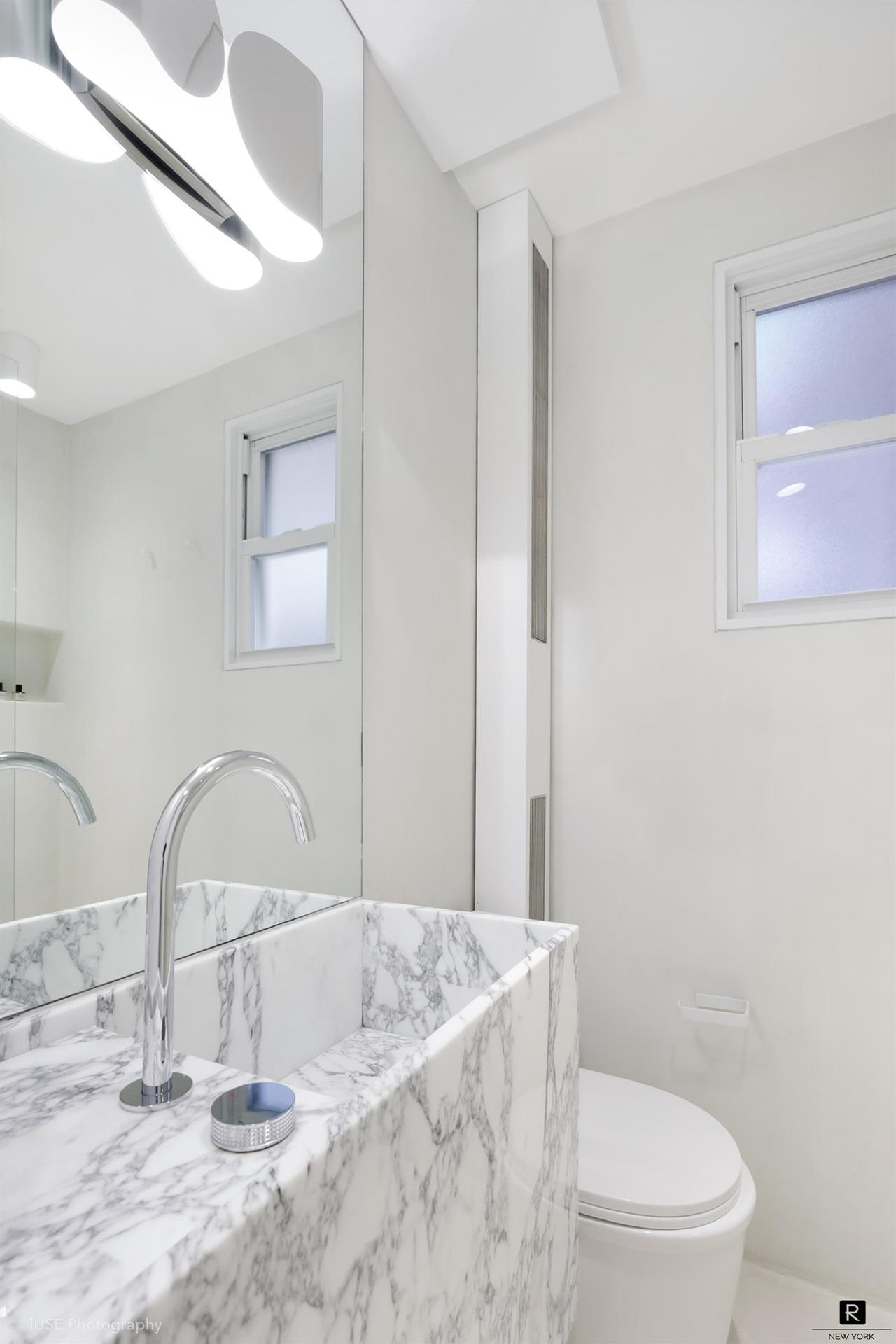 307 West 20th Street Chelsea New York NY 10011