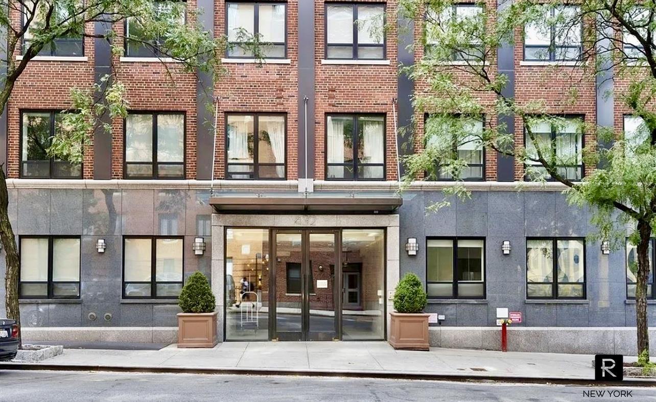 432 West 52nd Street Midtown West New York NY 10019