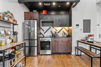 600 Myrtle Avenue 4-A Bedford Stuyvesant Brooklyn NY 11205