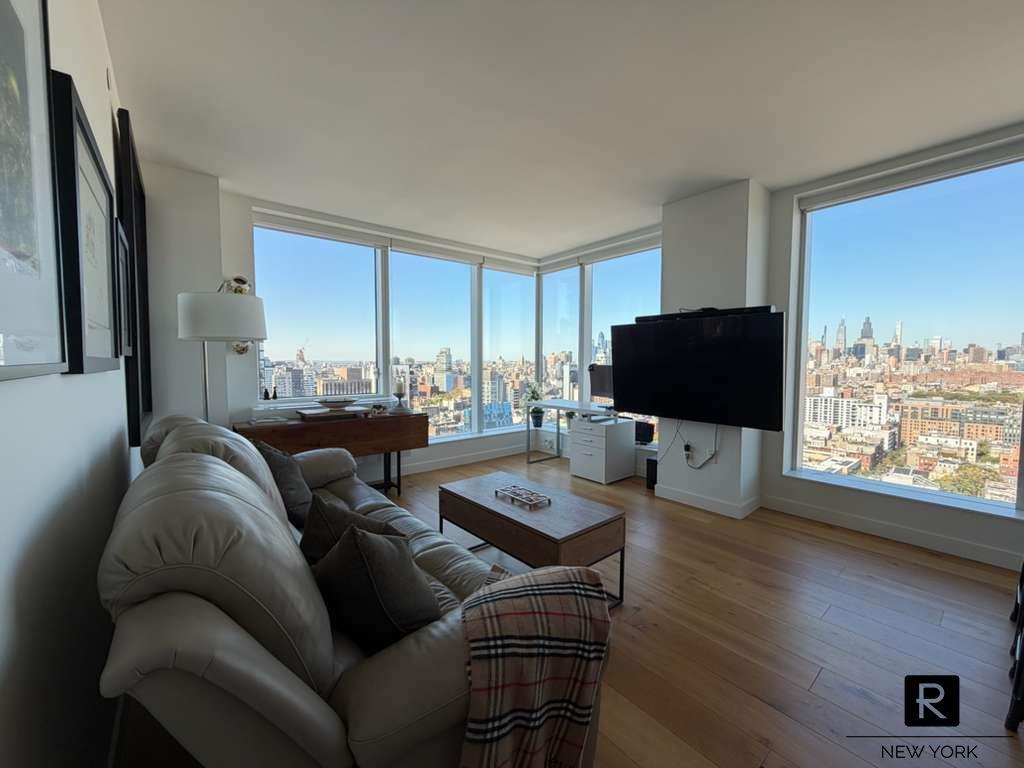 180 Broome Street Lower East Side New York NY 10002