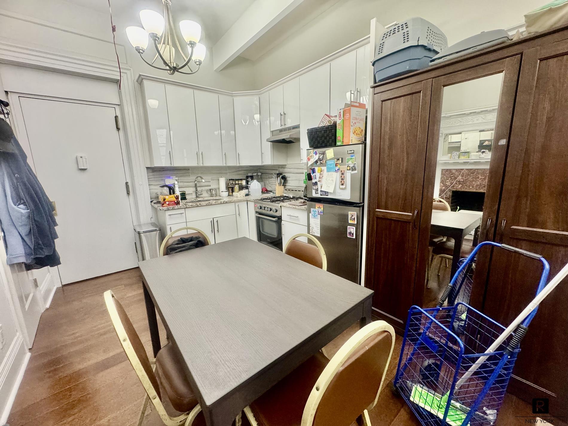 321 West 89th Street Upper West Side New York NY 10024