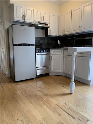 130 East 4th Street 7 E. Greenwich Village New York NY 10003