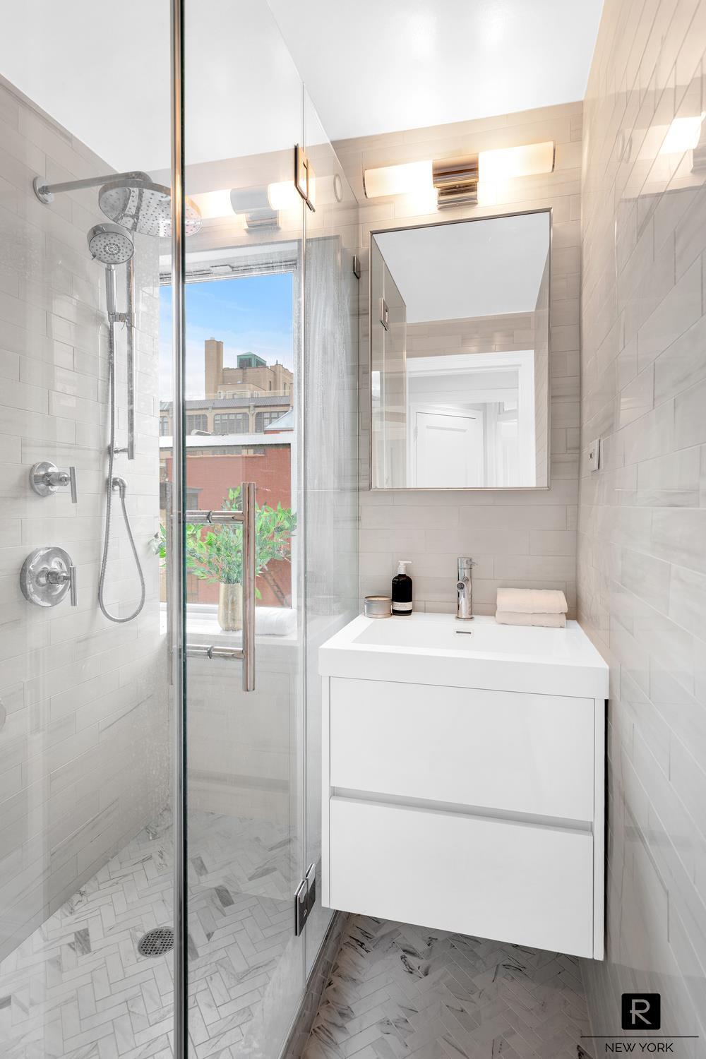 365 West 20th Street Chelsea New York NY 10011