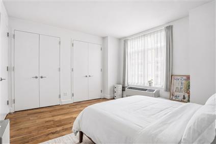 2-17 51st Avenue 517 Long Island City Queens NY 11101