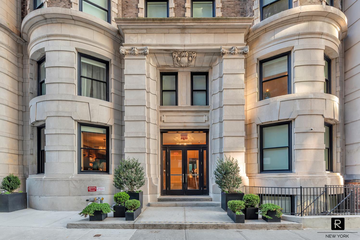 350 West 71st Street Upper West Side New York NY 10023