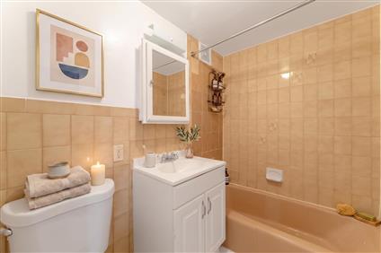 5-49 51st Avenue 4 Long Island City Queens NY 11101