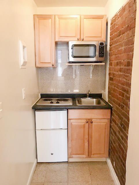 105 East 10th Street E. Greenwich Village New York NY 10003