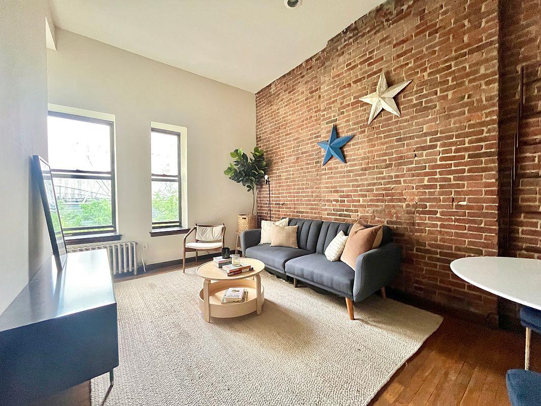 117 West 92nd Street, Apt 5-F, New York, NY 10025