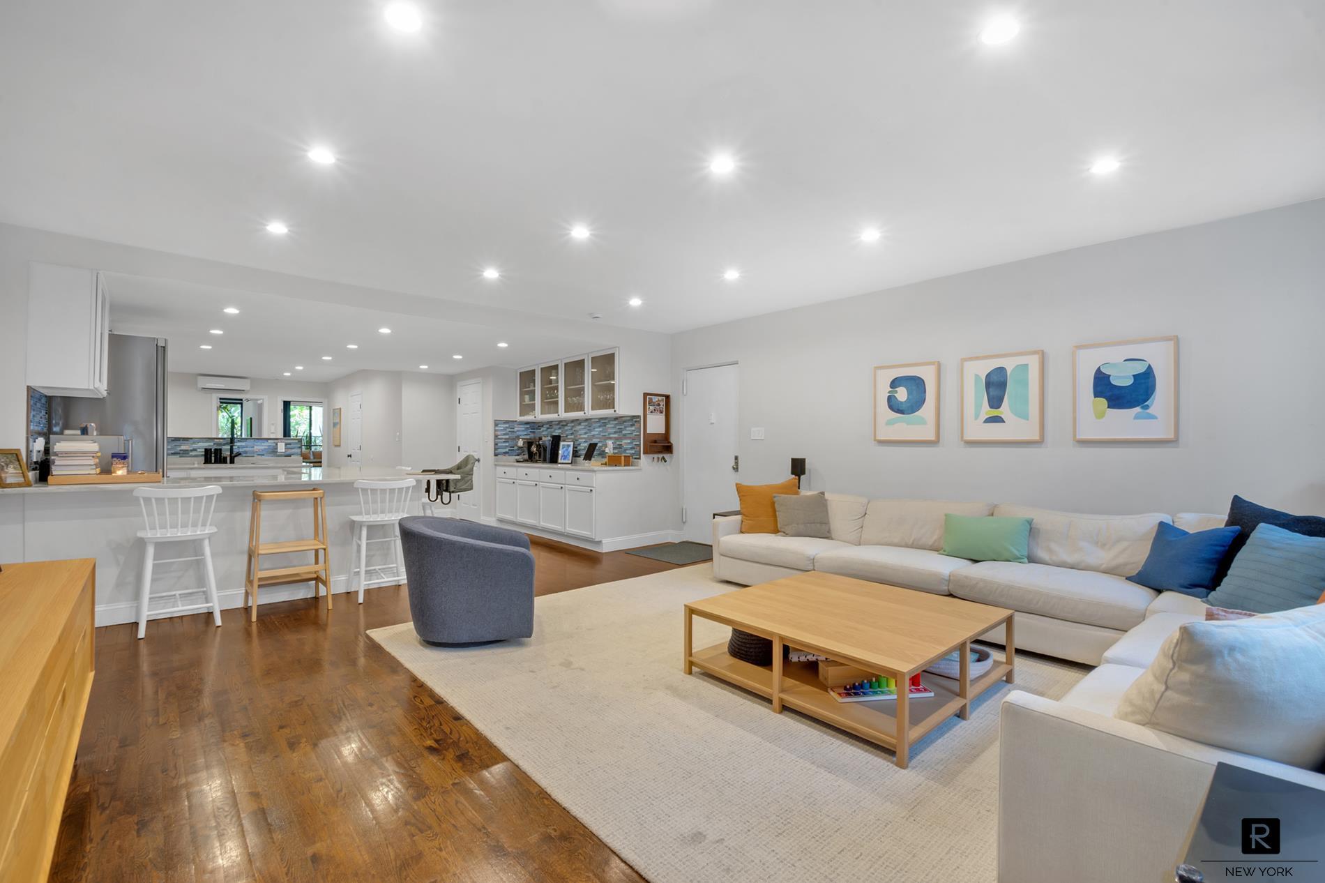216 East 75th Street Upper East Side New York NY 10021