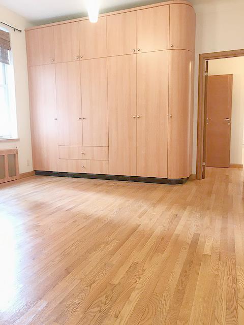 57 West 58th Street Midtown West New York NY 10019